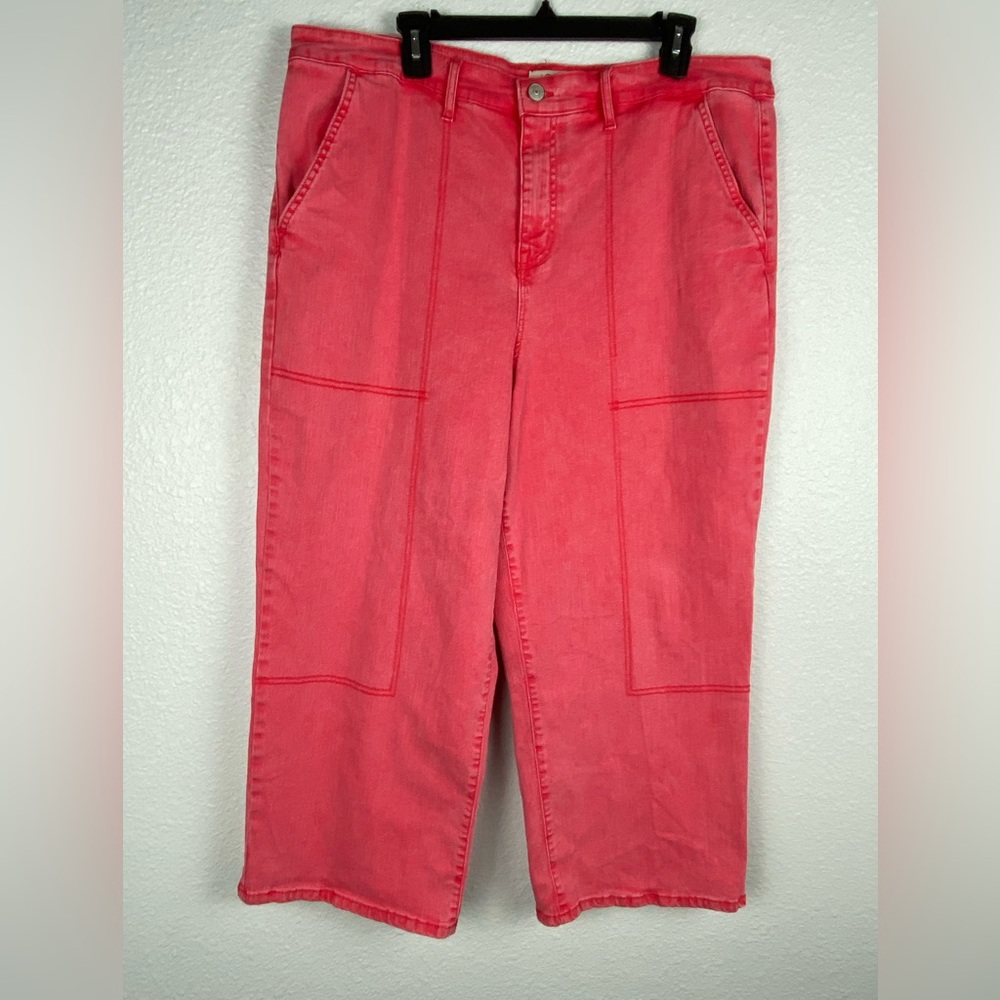 LOGO by Lori Goldstein Sunfaded Wide Leg Jeans in the color Teaberry 18W - Picture 2 of 12